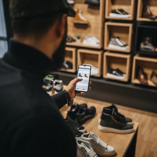 powering-stores-of-the-future-with-smart-video-analytics-thumbnail-532w-x-532h